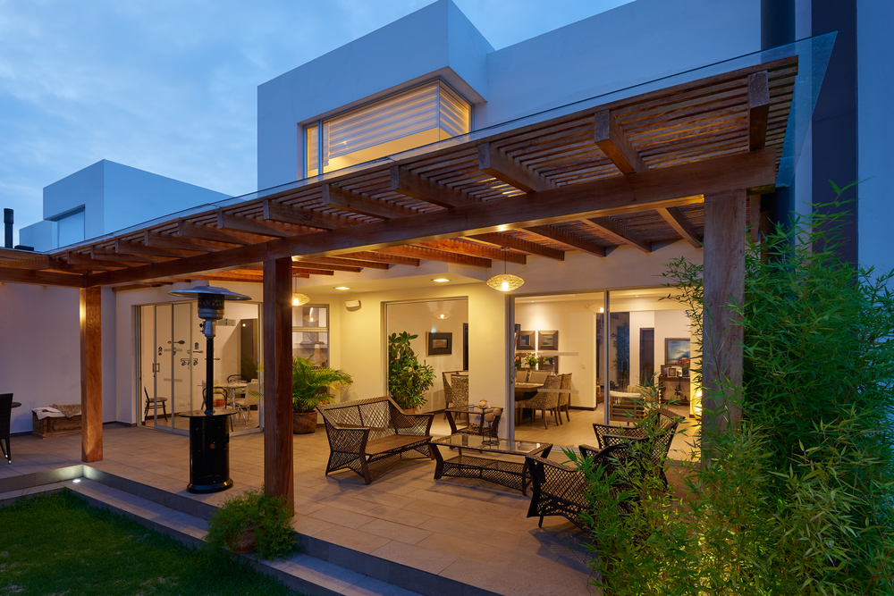 Interior,Design:,Beautiful,Modern,Terrace,Lounge,With,Pergola